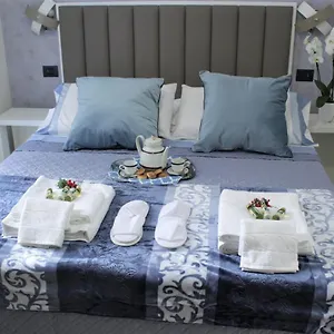 Mariana Luxury Neapol